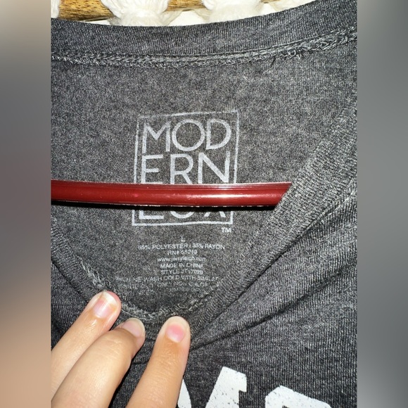 MODERN LUX | dog mom shirt - Picture 3 of 4